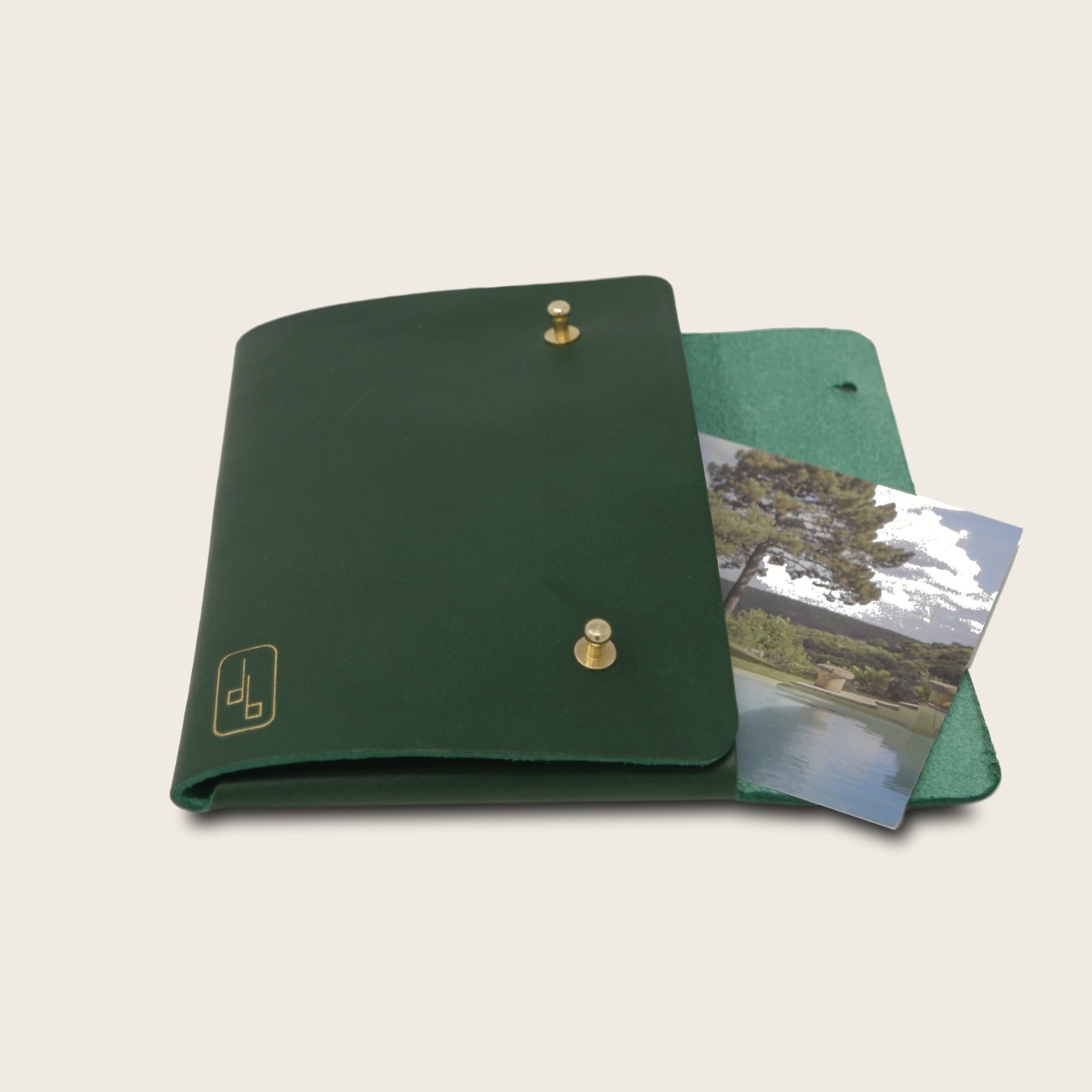 Pochette, chemise pour documents, en cuir naturel à tannage végétal, vert, Le Passeport