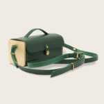 Petit sac à main bandoulière en cuir naturel à tannage végétal et bois, vert, Le Minimum +