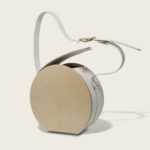 Sac à main tendance rond, en cuir naturel à tannage végétal et bois, blanc, Le Myro