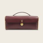 Trousse en cuir naturel à tannage végétal et bois, prune, Le Minimum