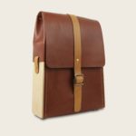 Sac à dos en cuir naturel à tannage végétal et bois, marron papaya et miel, Le Porteur