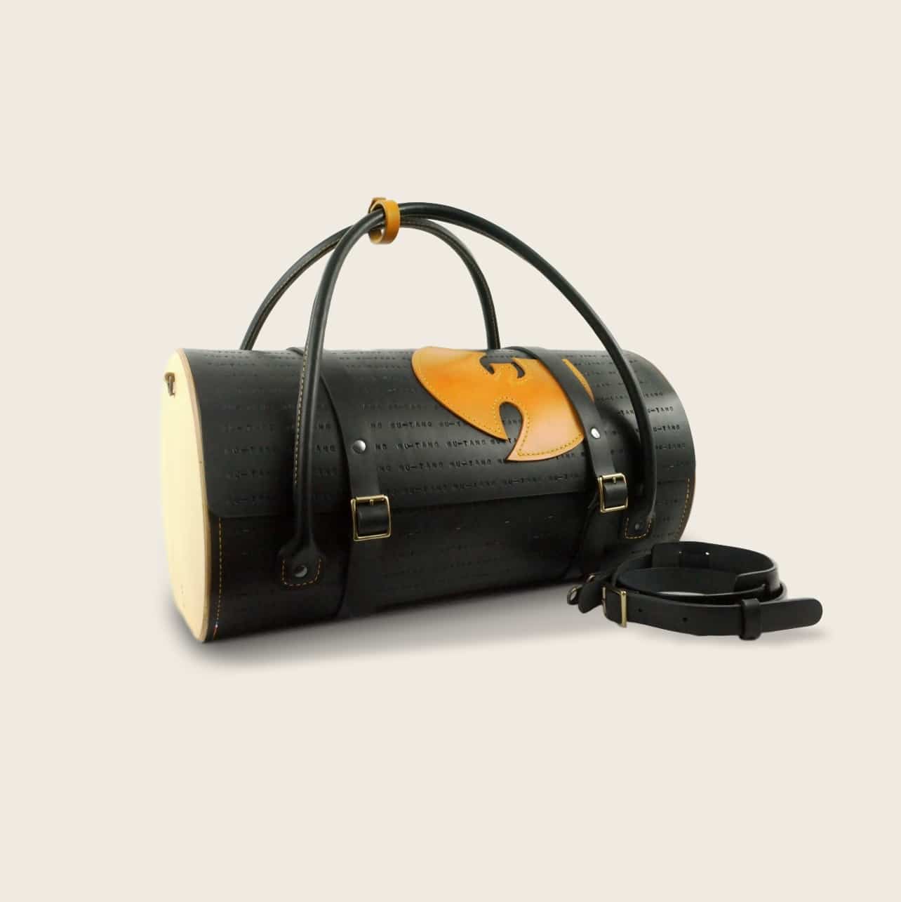 Sac de voyage en cuir naturel à tannage végétal et bois, logo du Wu Tang, pièce unique, Le Wu Bag