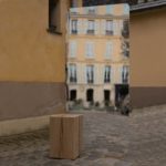 Miroir, paravent, assise en bois - De l'autre côté du miroir