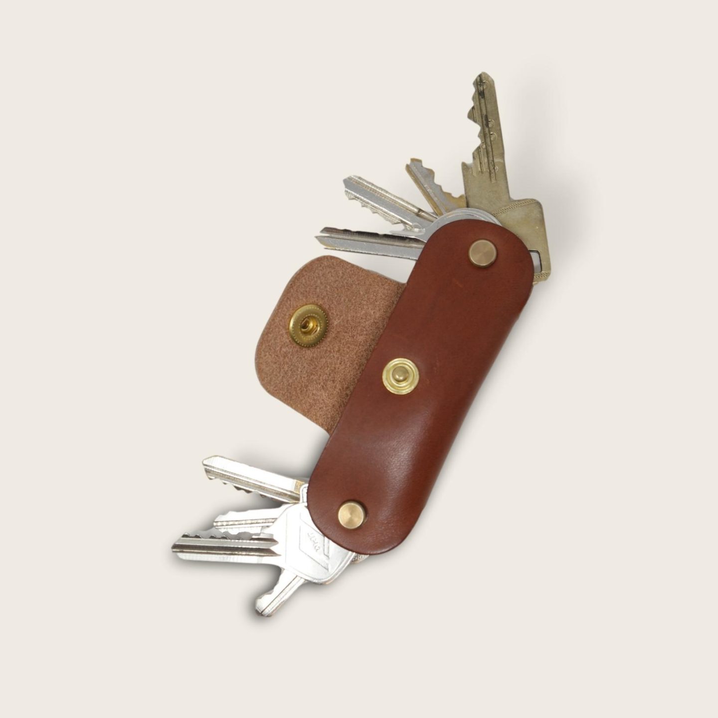 Étui à clés en cuir naturel – Original façon couteau suisse