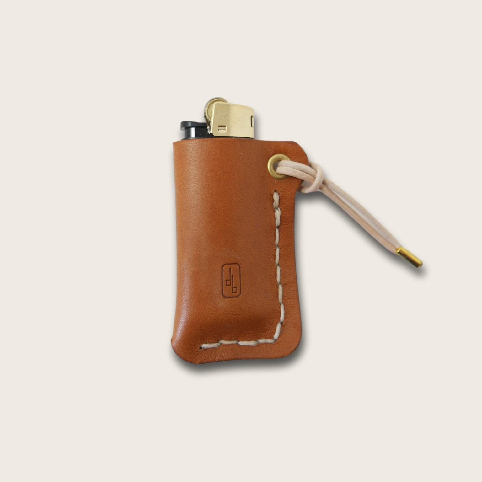 Etui briquet en cuir cousue a la main