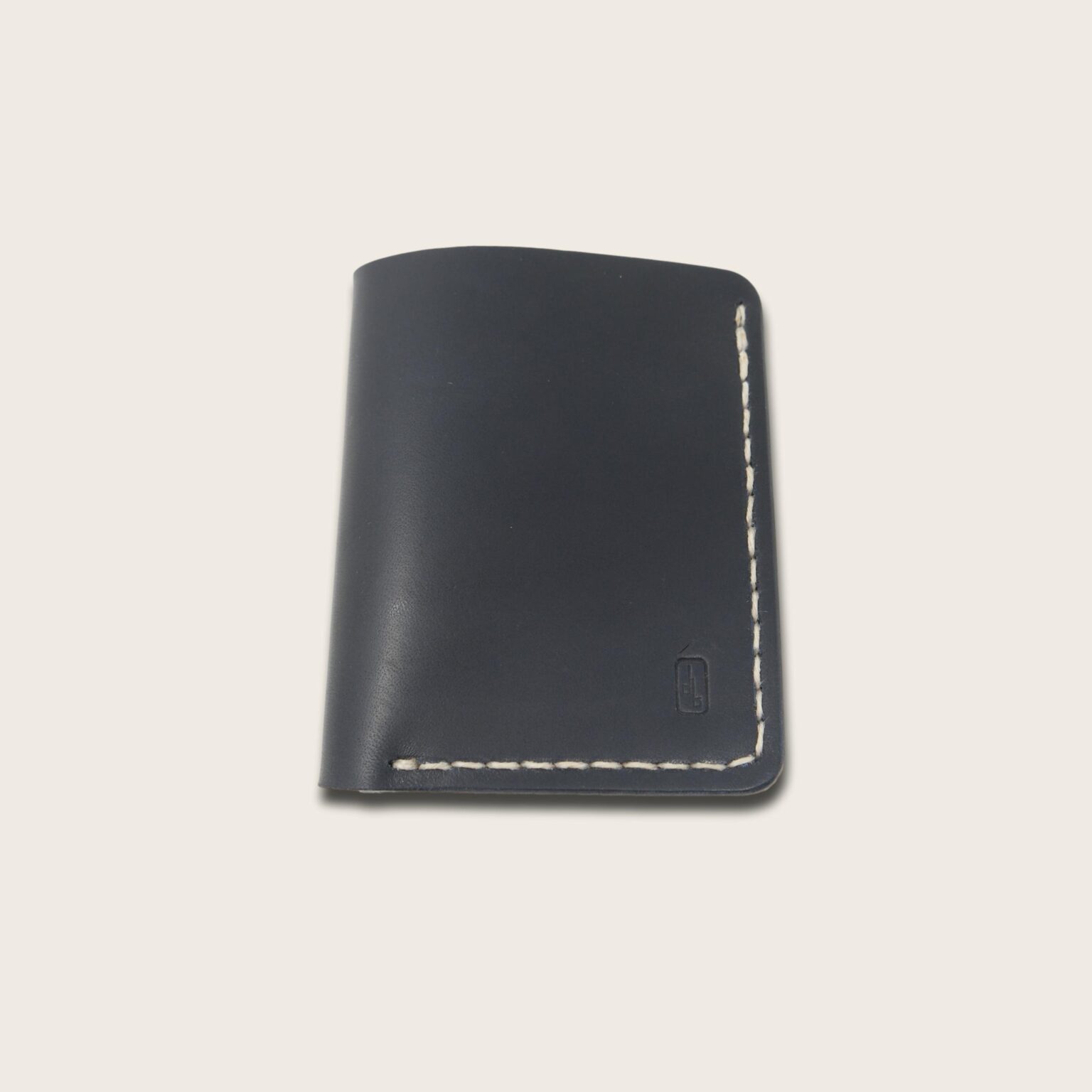 SAM_9359_clipped_rev_1 Le Porte Carte Billets en cuir cousue a la main damien beal