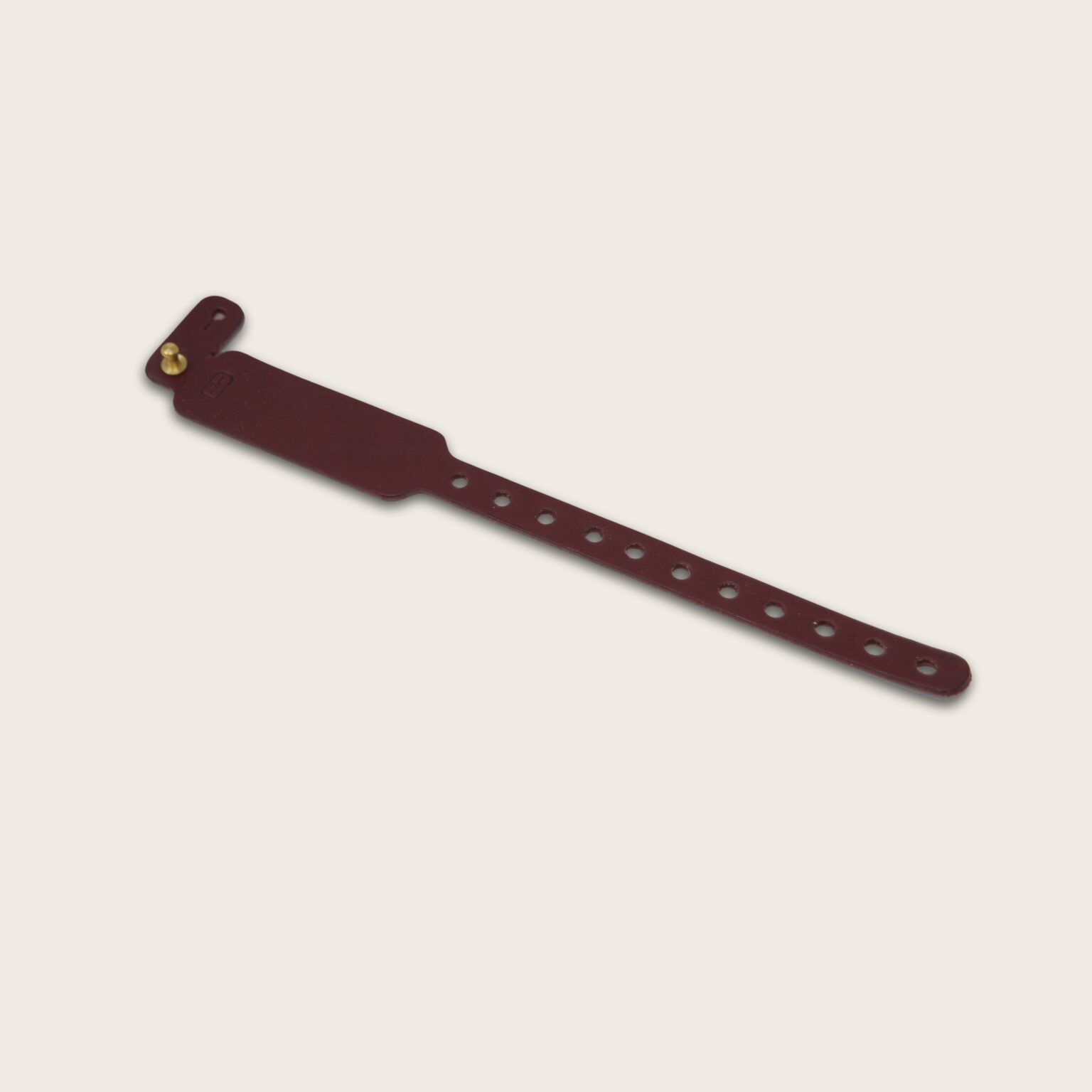 Le bracelet de naissance revisité en cuir