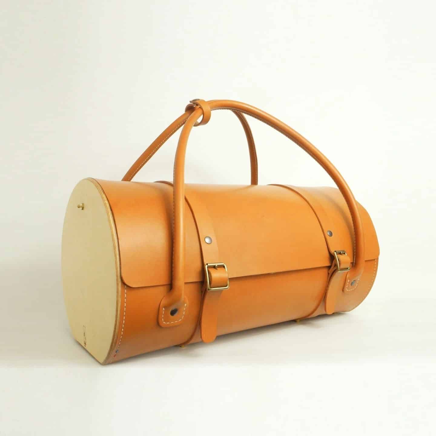 Maroquinerie française : l’art du sac en cuir et bois signé Damien Béal